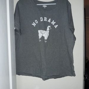 'No drama' gray tee